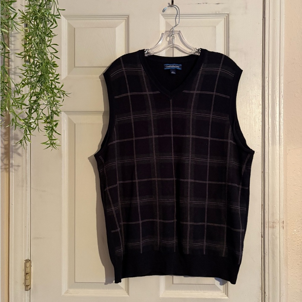 Croft & Barrow Black Plaid Sweater Vest